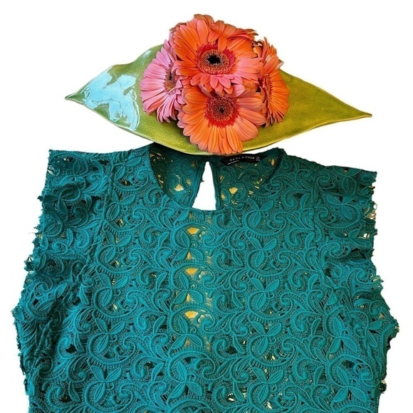 ZARA Green Guipure Lace Tube Dress EUC - Picture 4 of 11